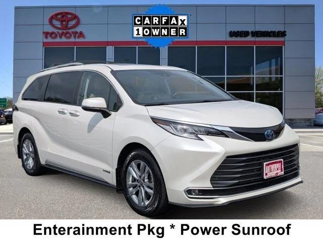 2021 Toyota Sienna Limited