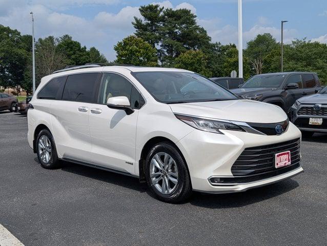 2021 Toyota Sienna Limited