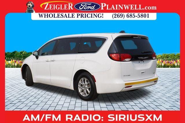 2023 Chrysler Voyager LX