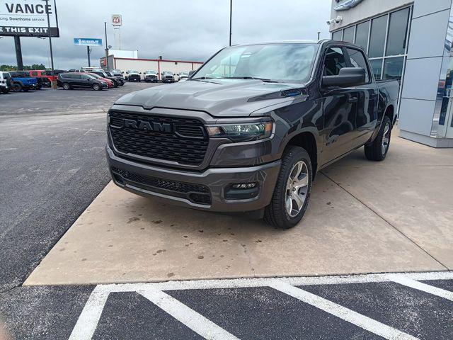 2025 RAM Ram 1500 RAM 1500 TRADESMAN CREW CAB 4X4 57 BOX