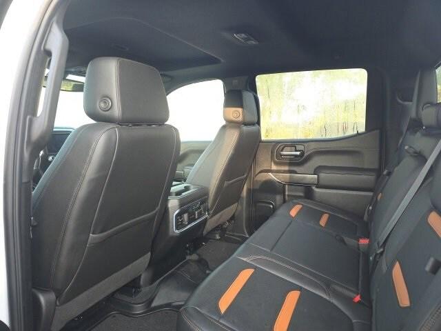 2021 GMC Sierra 1500 4WD Crew Cab Short Box AT4