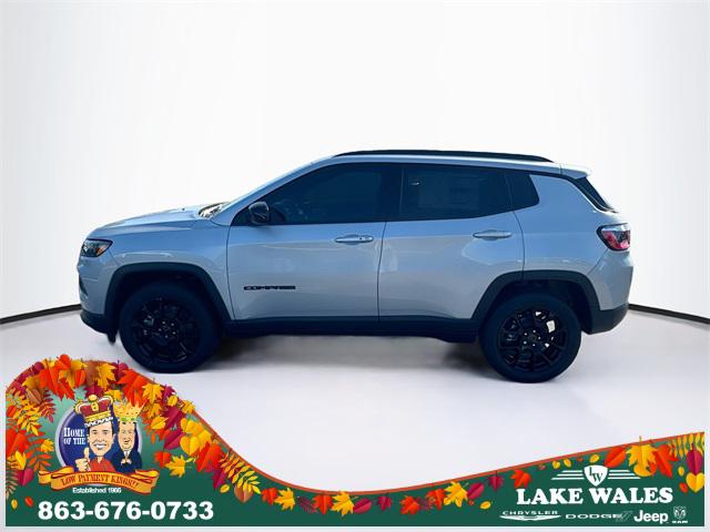 2025 Jeep Compass COMPASS LATITUDE 4X4