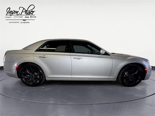 2023 Chrysler 300 300S
