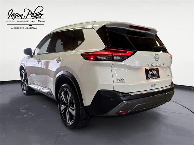 2023 Nissan Rogue SL FWD