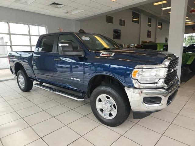 2024 RAM 2500 Big Horn Crew Cab 4x4 64 Box