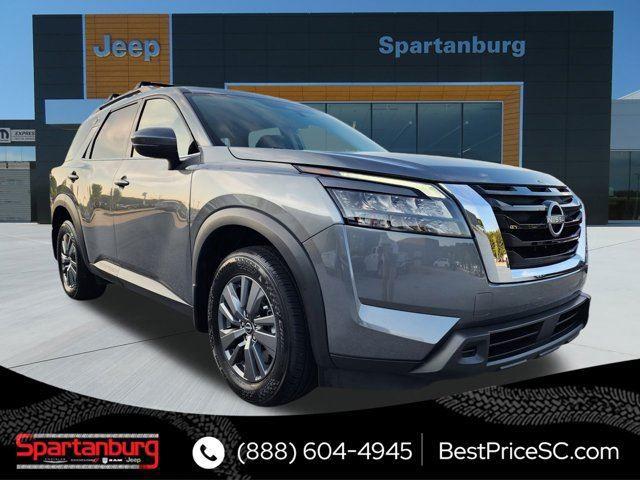 2024 Nissan Pathfinder SV FWD