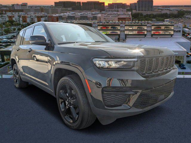 2023 Jeep Grand Cherokee Altitude 4x4