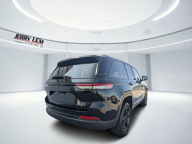 2023 Jeep Grand Cherokee Altitude 4x4