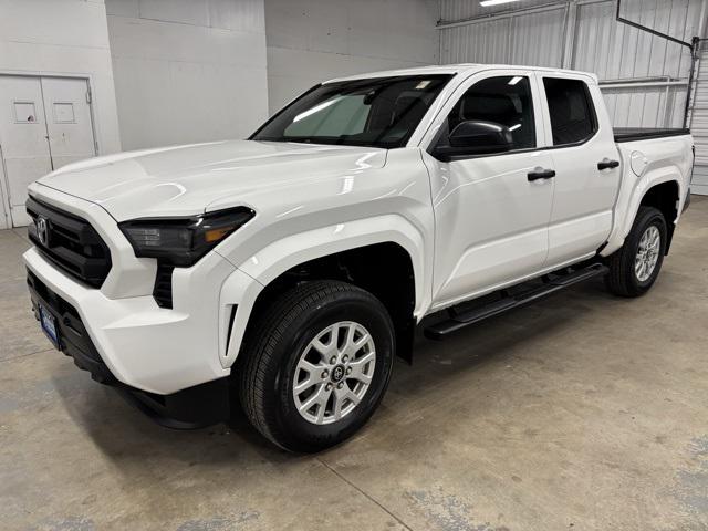 2024 Toyota Tacoma SR 4WD