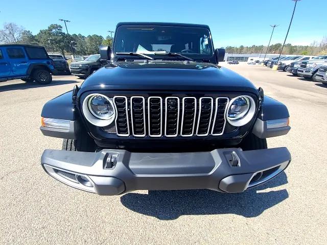 2024 Jeep Wrangler 4-Door Sahara 4x4