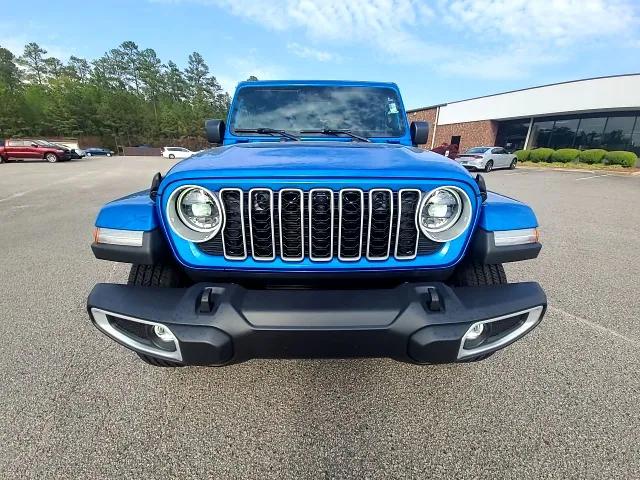 2024 Jeep Wrangler 4-Door Sahara 4x4