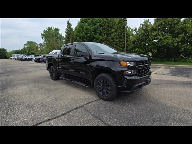 2021 Chevrolet Silverado 1500 4WD Crew Cab Short Bed Custom