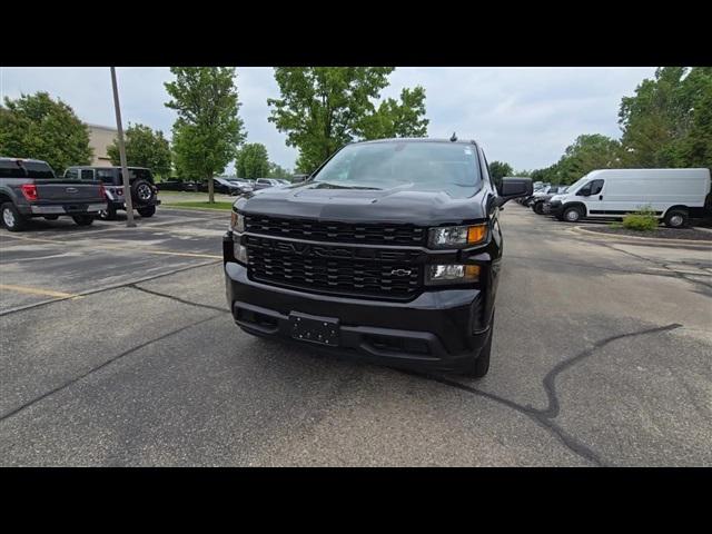 2021 Chevrolet Silverado 1500 4WD Crew Cab Short Bed Custom