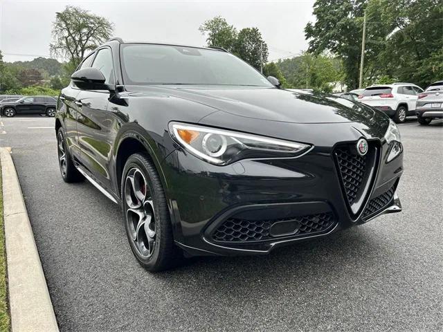 2023 Alfa Romeo Stelvio Veloce AWD