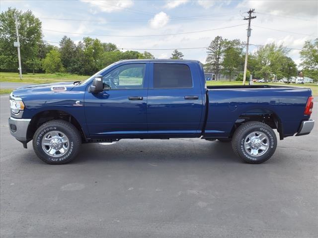 2024 RAM 2500 Tradesman Crew Cab 4x4 64 Box
