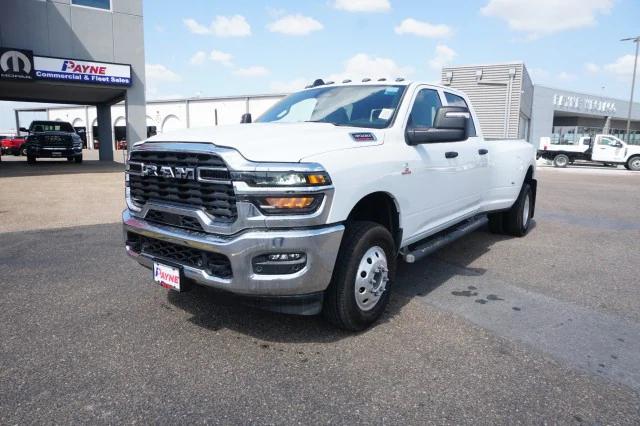2025 RAM Ram 3500 RAM 3500 TRADESMAN CREW CAB 4X4 8 BOX