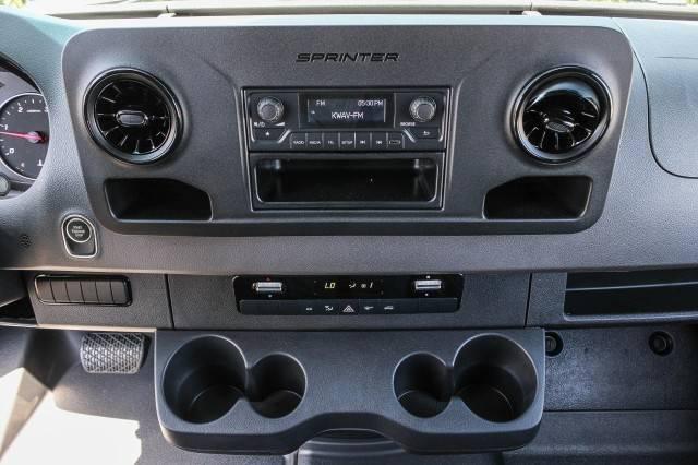 2025 Mercedes-Benz Sprinter 2500 Standard Roof 4-Cyl Diesel