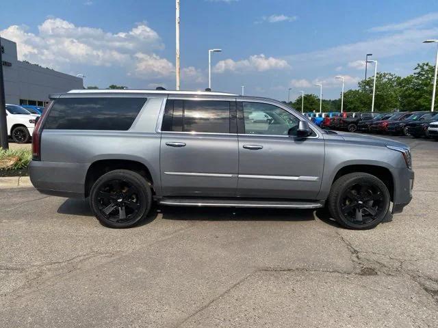 2020 Cadillac Escalade ESV 4WD Luxury