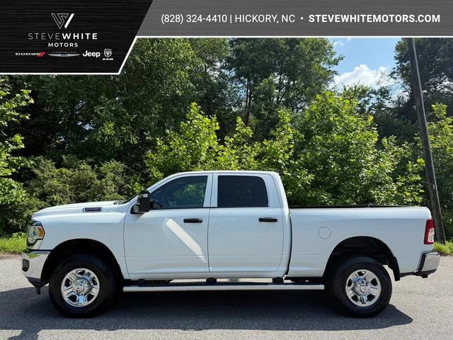 2024 RAM 2500 Tradesman Crew Cab 4x4 64 Box