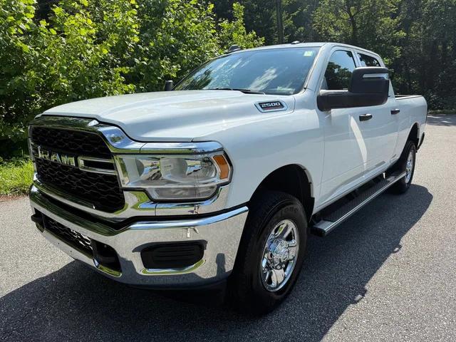 2024 RAM 2500 Tradesman Crew Cab 4x4 64 Box