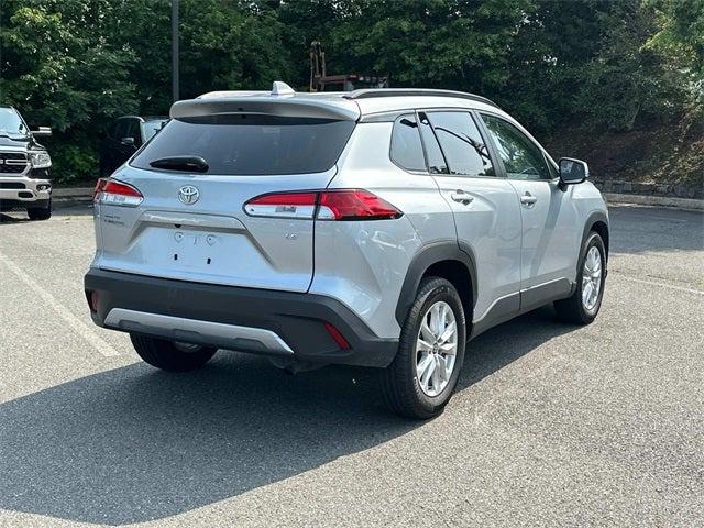 2024 Toyota Corolla Cross LE
