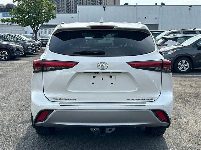 2020 Toyota Highlander Platinum