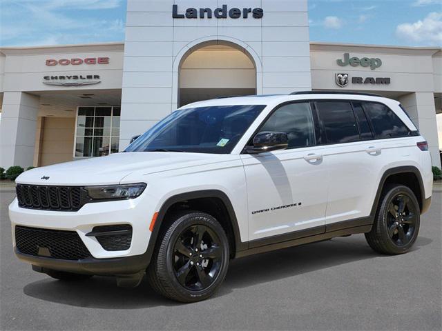 2024 Jeep Grand Cherokee Altitude X 4x2