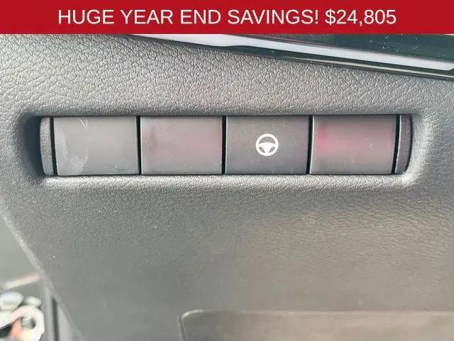 2025 Nissan Kicks SR Intelligent AWD