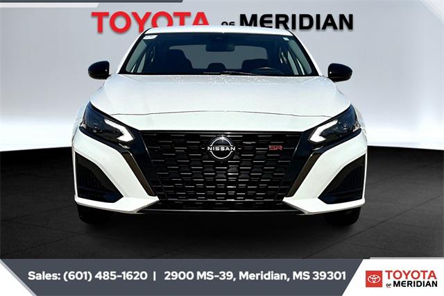 2023 Nissan Altima SR FWD