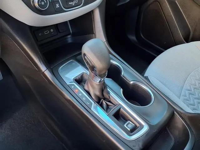2022 Chevrolet Equinox FWD LS