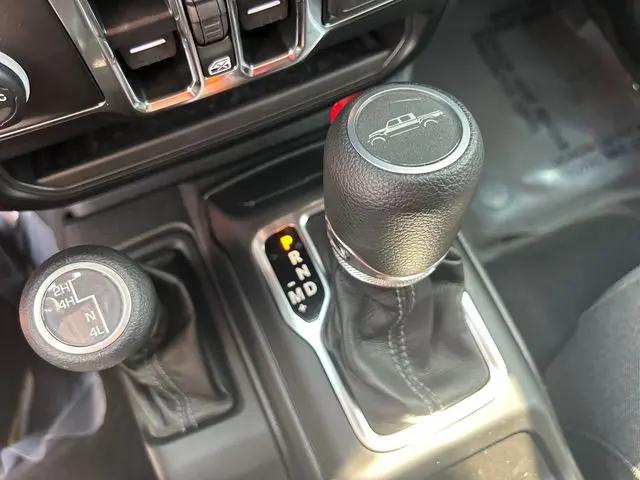 2025 Jeep Gladiator Sport S