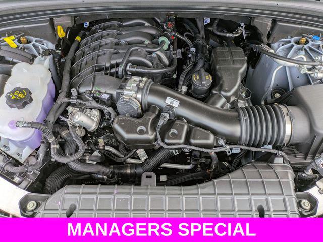 2025 Jeep Grand Cherokee L Overland 4x4