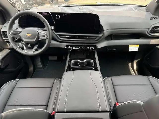 2025 Chevrolet Silverado EV LT