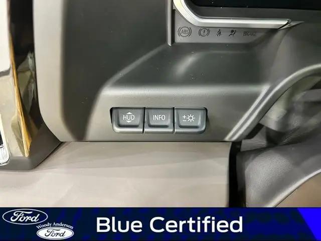 2023 GMC Sierra 1500 4WD Crew Cab Short Box Denali