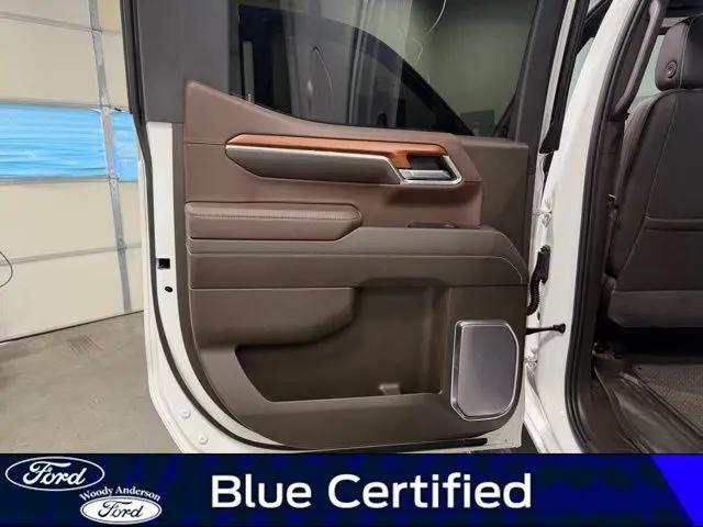 2023 GMC Sierra 1500 4WD Crew Cab Short Box Denali