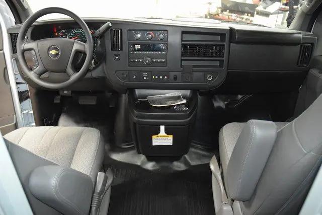 2025 Chevrolet Express Cutaway Work Van