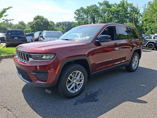 2025 Jeep Grand Cherokee Laredo X 4x4