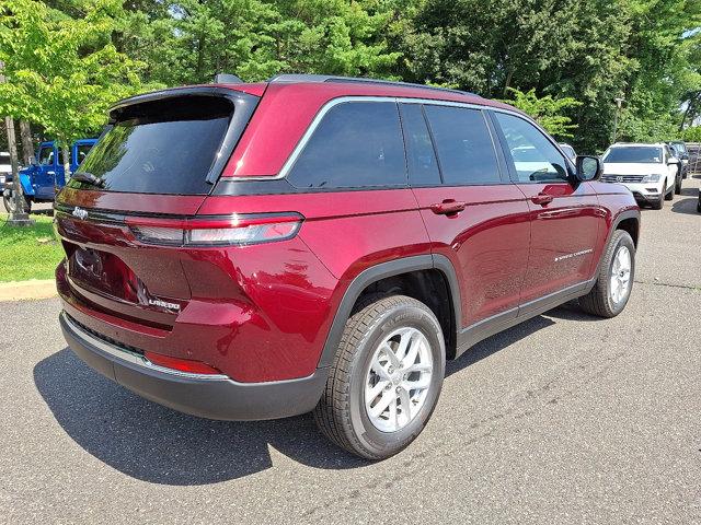 2025 Jeep Grand Cherokee Laredo X 4x4
