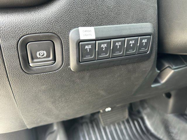 2024 Chevrolet Silverado 3500HD 4WD Crew Cab Long Bed Work Truck