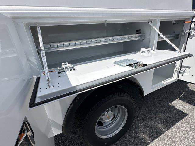 2024 Chevrolet Silverado 3500HD 4WD Crew Cab Long Bed Work Truck