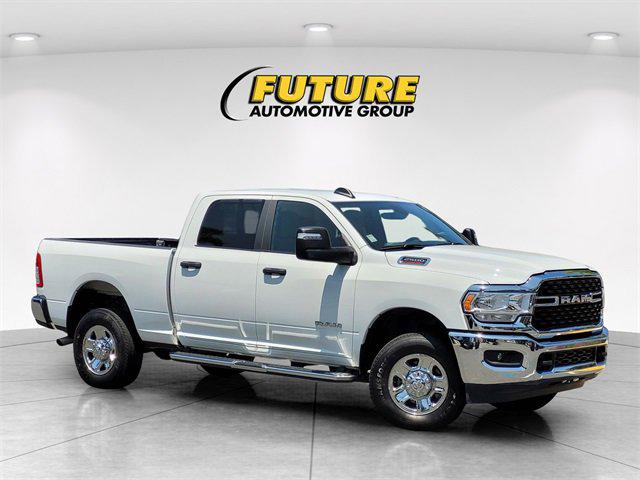 2024 RAM 2500 Big Horn Crew Cab 4x4 64 Box