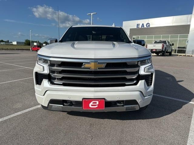 2023 Chevrolet Silverado 1500 4WD Crew Cab Short Bed High Country