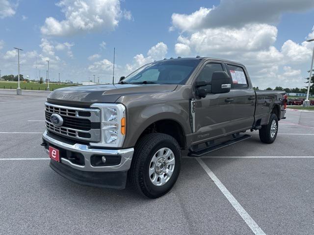 2023 Ford F-350 XLT