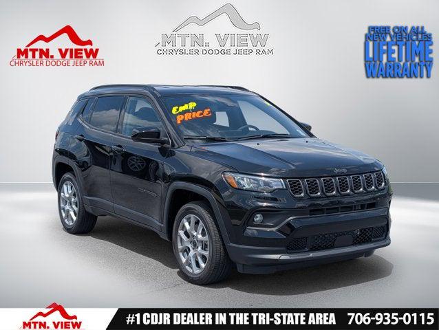 2025 Jeep Compass COMPASS LATITUDE 4X4