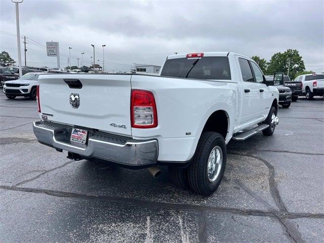 2024 RAM 3500 Big Horn Crew Cab 4x4 8 Box