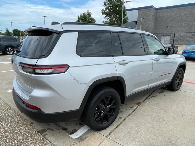 2024 Jeep Grand Cherokee L Altitude 4x4