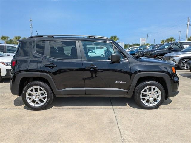 2022 Jeep Renegade Latitude 4x4