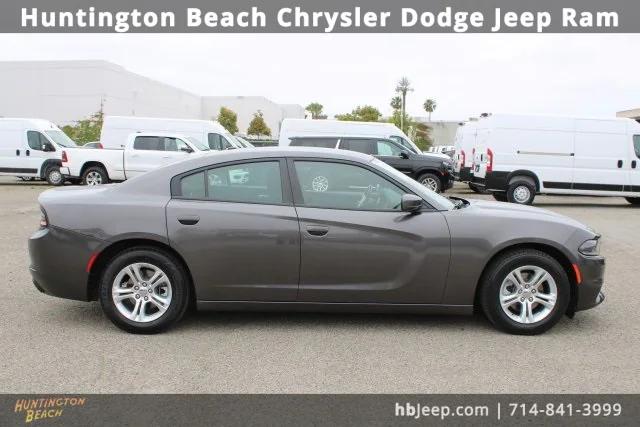 2022 Dodge Charger SXT RWD