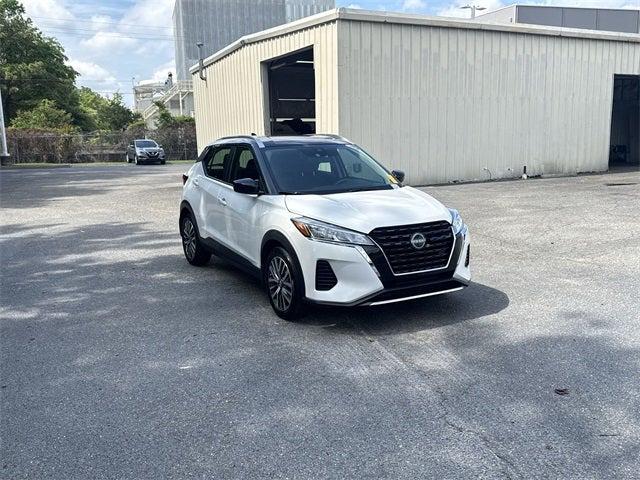 2023 Nissan Kicks SV Xtronic CVT