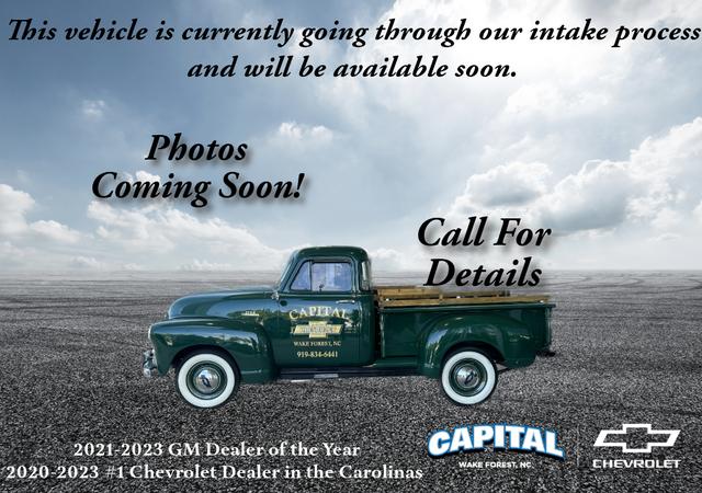 2021 Chevrolet Silverado 1500 2WD Crew Cab Short Bed Custom